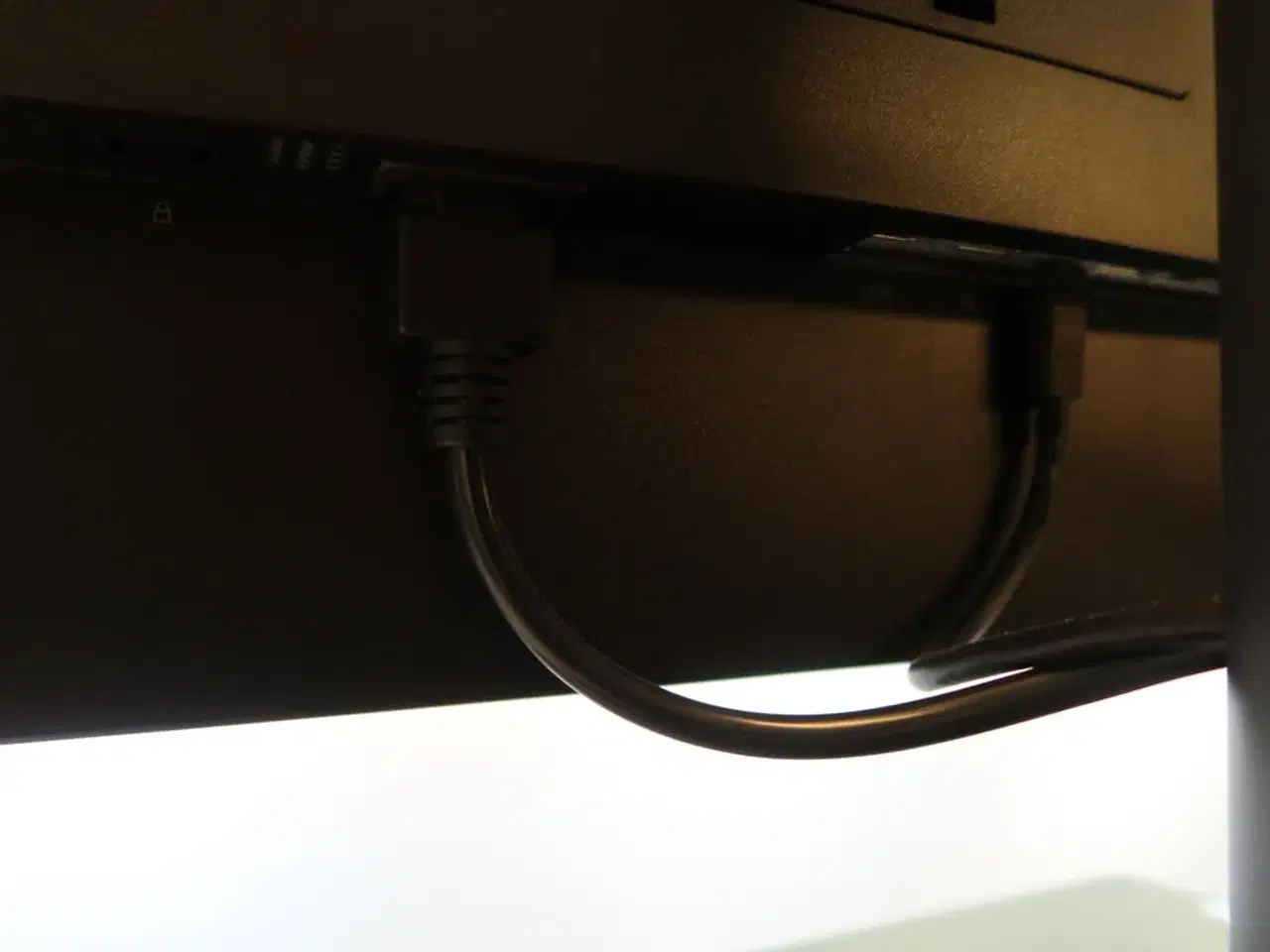 Billede 3 - ThinkVision P27h-30 27" QHD-skærm (USB-C, Docking)