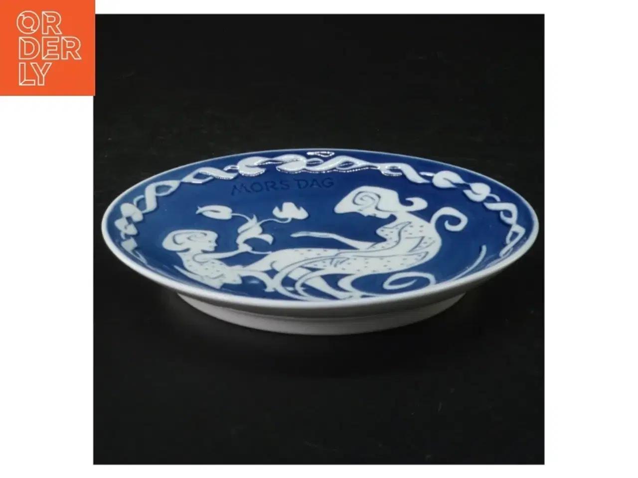 Billede 3 - Samlerplatte til Mors Dag fra Royal Copenhagen (str. Ø. 15 cm)