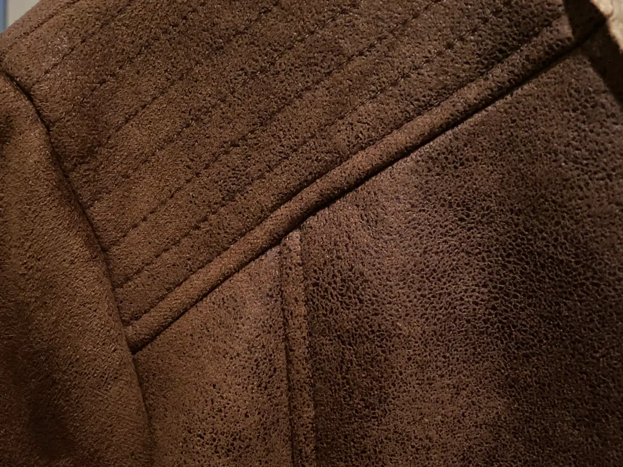 Billede 6 - H&M varm jakke med faux fur foer - 42