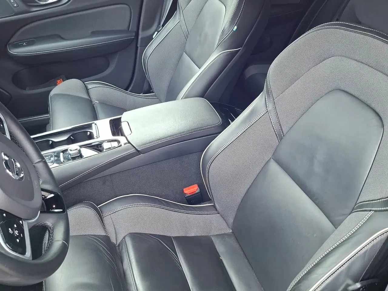 Billede 7 - Volvo V60 2,0 T6 ReCharge R-Design aut. AWD