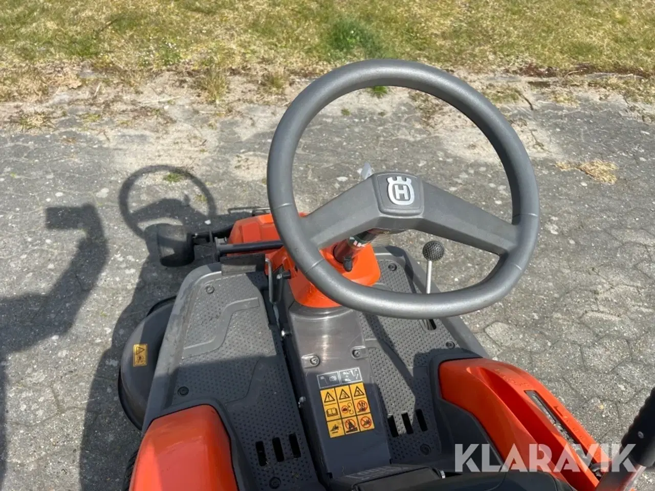 Billede 11 - Græsslåmaskine Husqvarna R216AWD