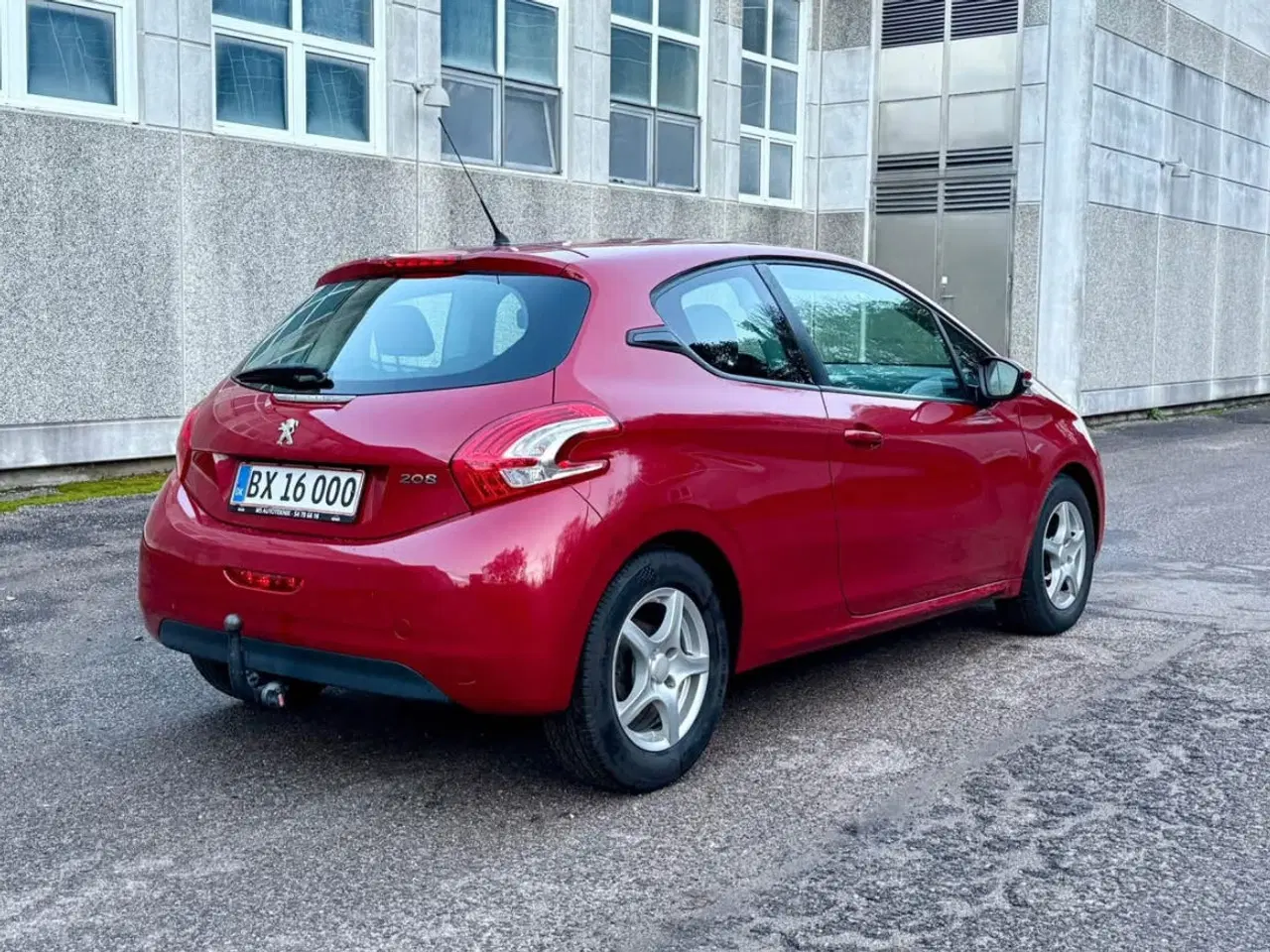 Billede 6 - 🚗 Peugeot 208 1.2 Benzin – 2013