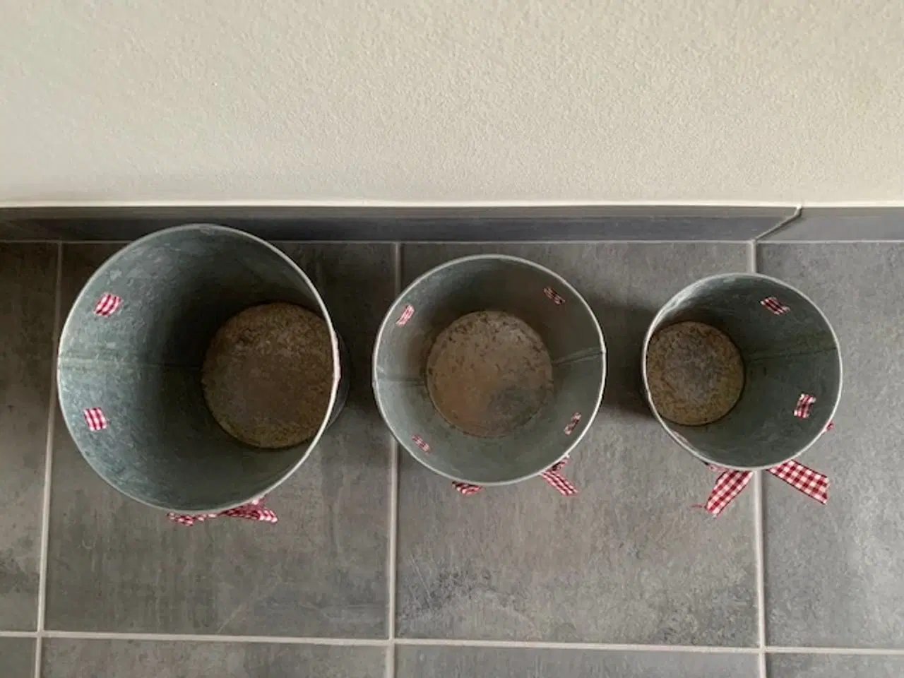 Billede 2 - Zink urtepotteskjulere / spande - 3 stk. NYE