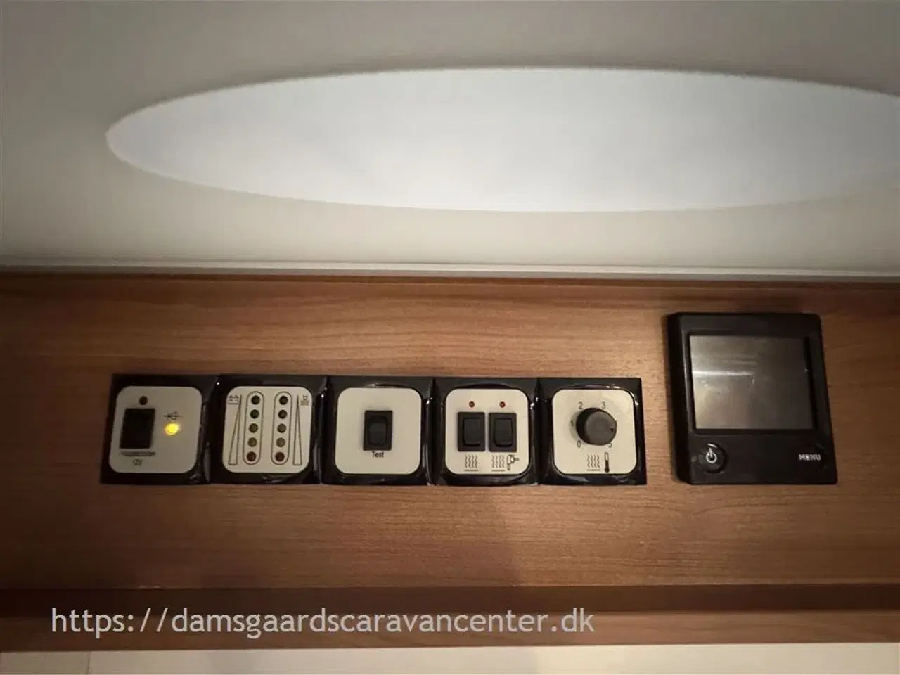 Billede 17 - 2013 - LMC Musica 560 E   Enkeltsenge-Alde-Gulvvarme.-Mover-Telt