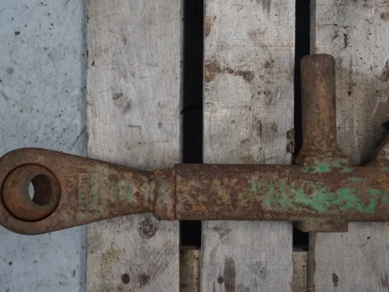 Billede 2 - John Deere 2030 L.H. Liftarm AT30151