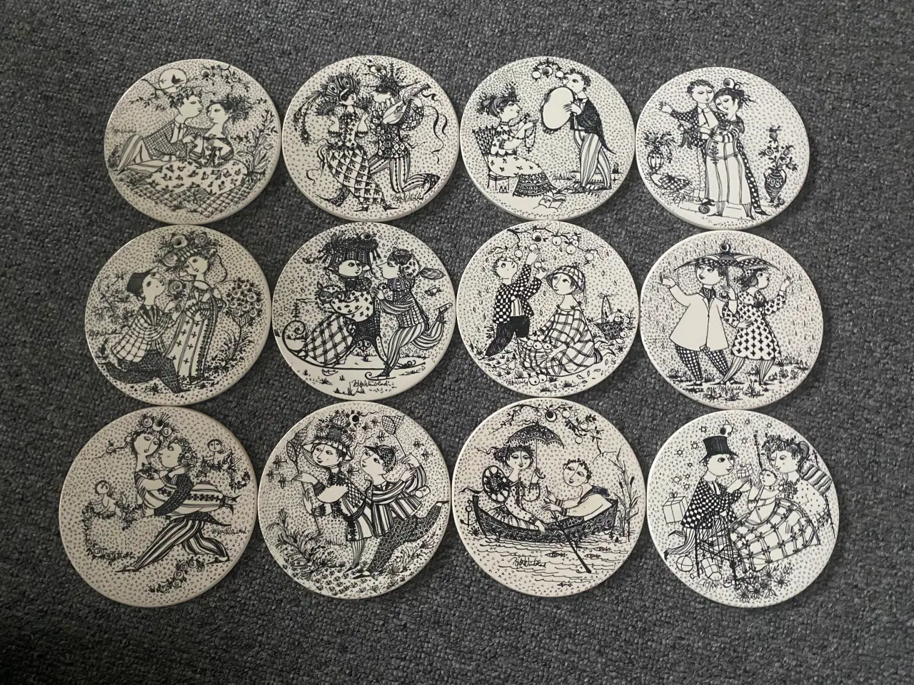 Billede 1 - Bjørn Wiinblad platter (Alle 12)