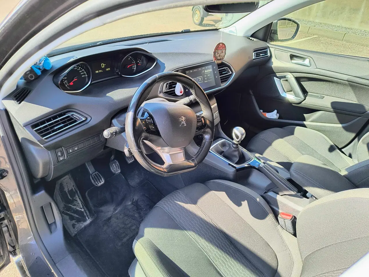 Billede 9 - Nysynet Peugeot 308SW 1.6 blue hdi 2016