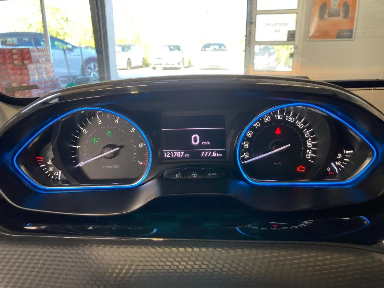 Billede 8 - Peugeot 2008 1,2 e-THP 110 Allure