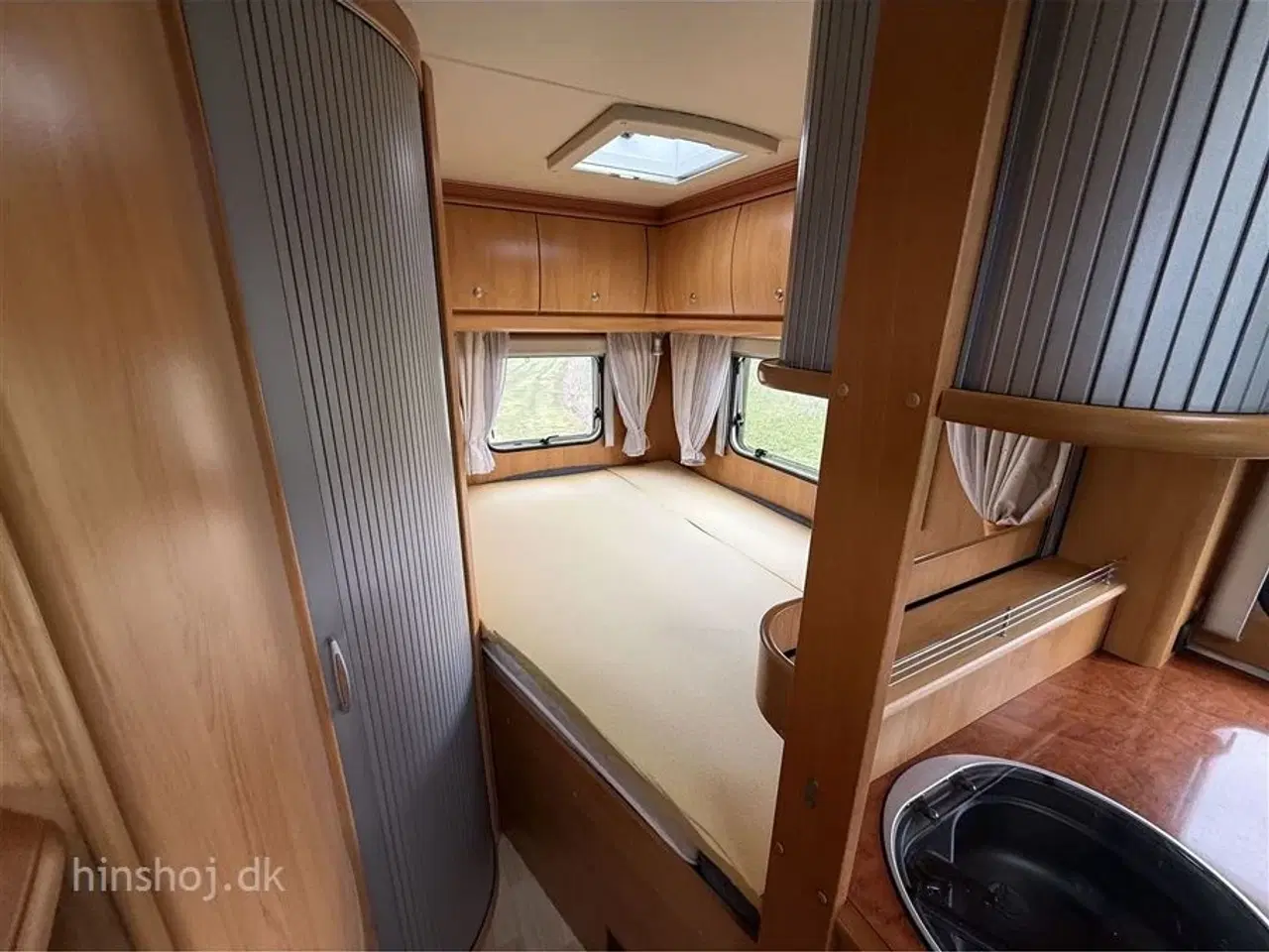 Billede 11 - 2005 - Hobby Siesta 600 FC   Autocamper med lav fransk dobbeltseng fra Hinshøj Caravan