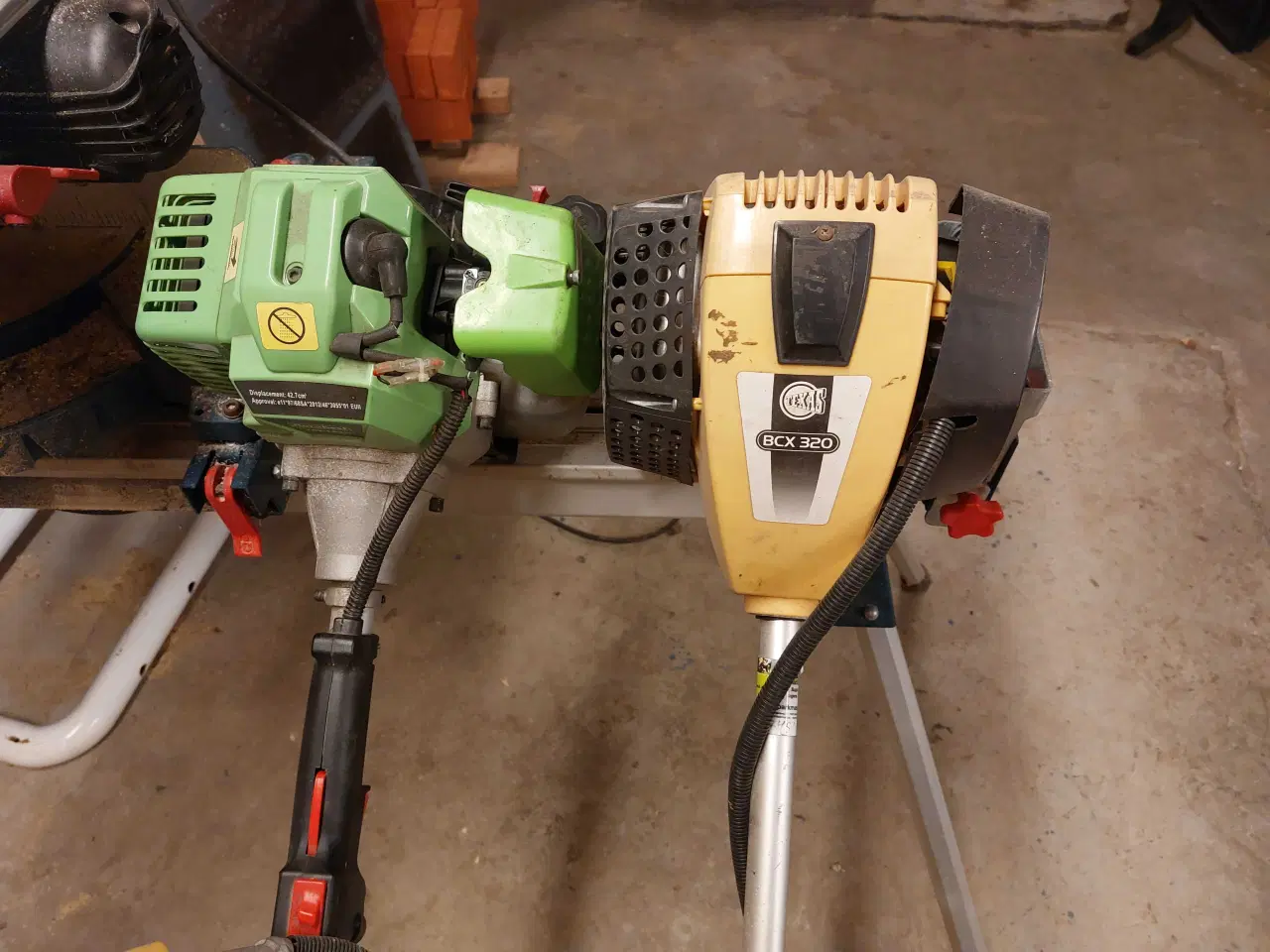 Billede 2 - To buskryder 