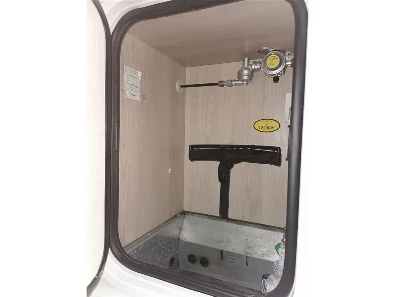 Billede 31 - 2019 - Chausson Special Edition 757   KOMMISSIONSBIL!  Med lave enkeltsenge, god pladsudnyttelse, solcelle, 2 bodelsbatterier, markise
