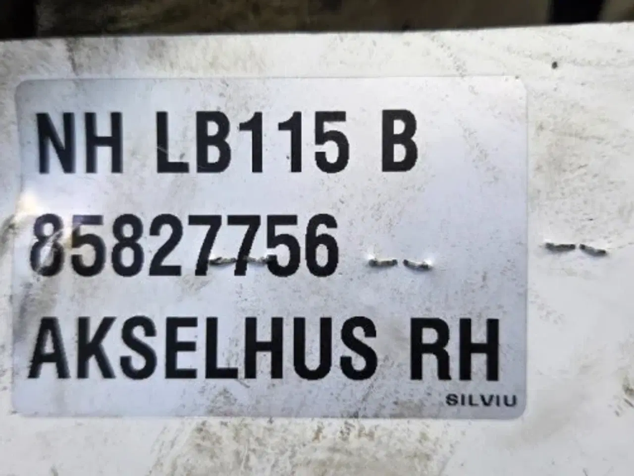 Billede 10 - New Holland LB115B Lår R. 85827756