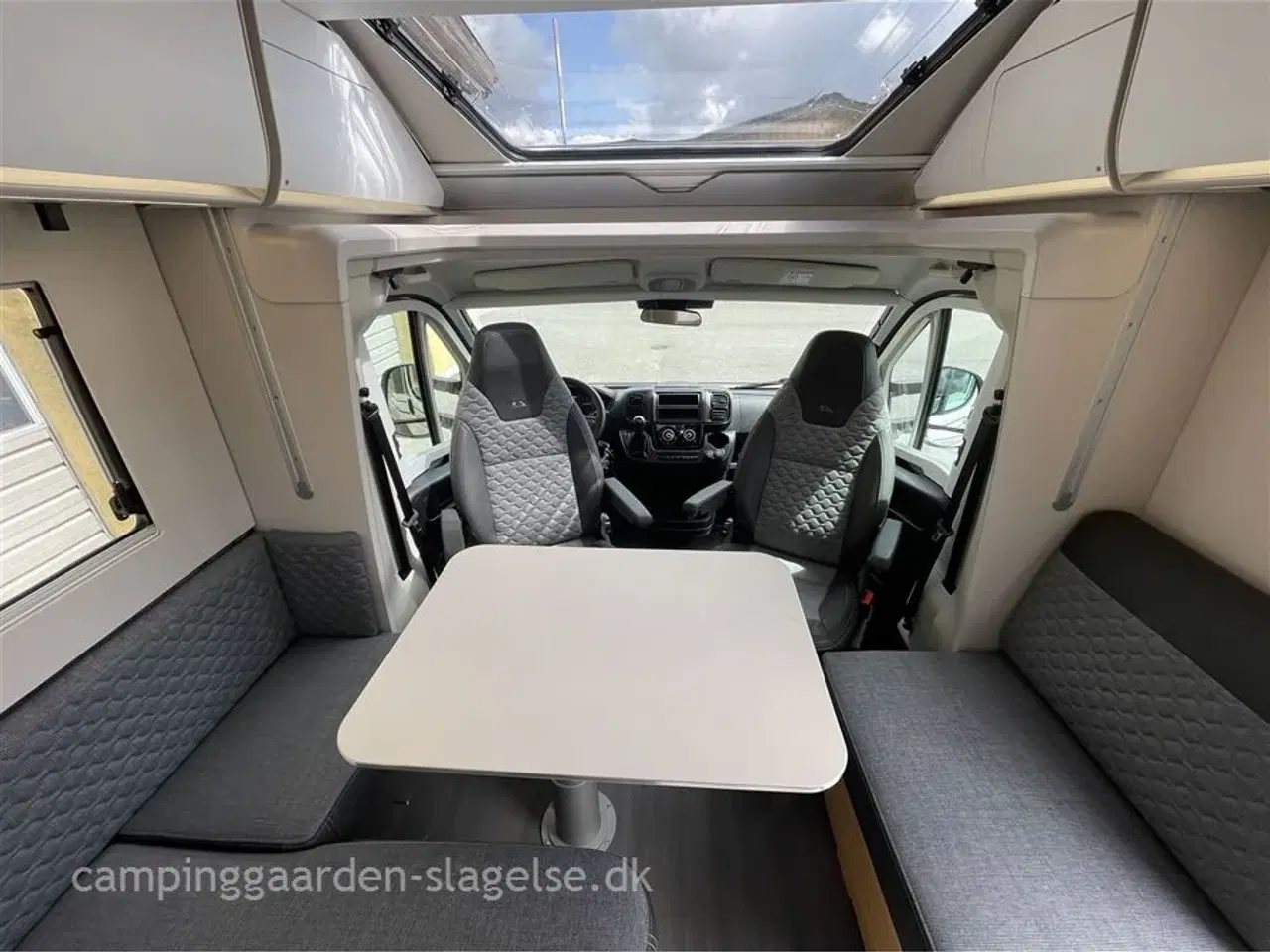 Billede 8 - 2023 - Adria Matrix Plus 670 SL   AUTOMATGEAR