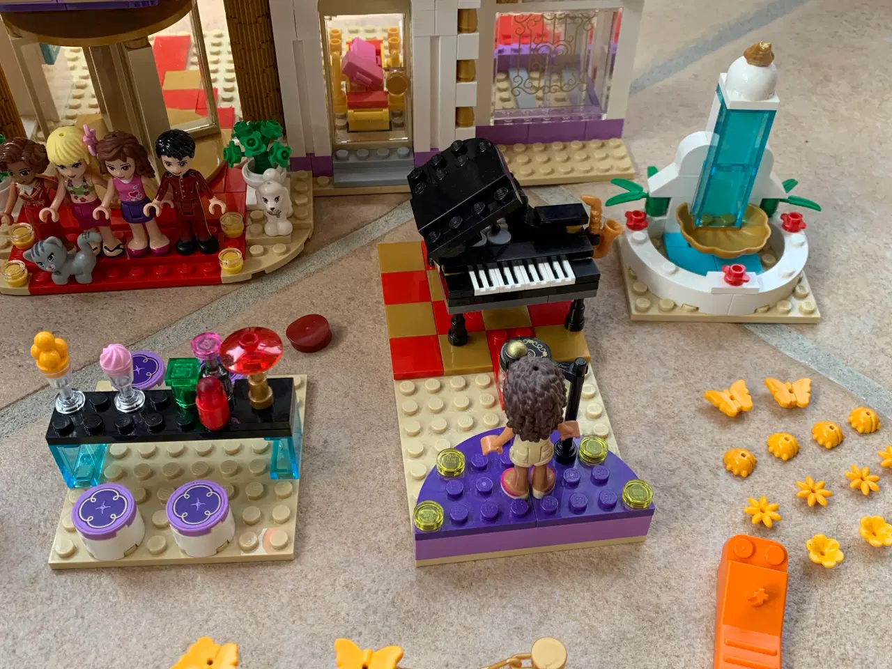 Billede 6 - Lego Friends 41101 Grand Hotel 