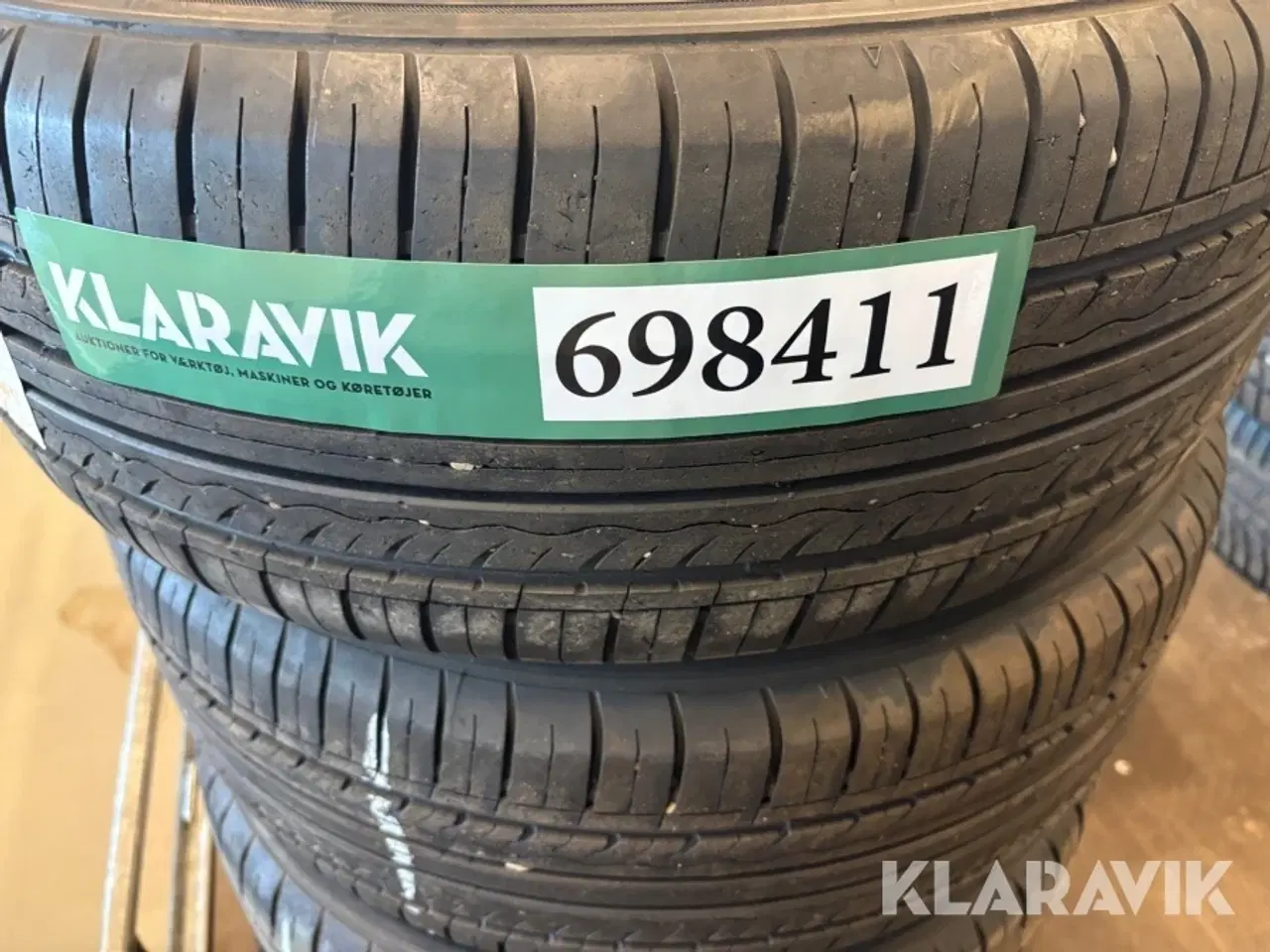 Billede 8 - Fælge med dæk Kumho Solus kh17