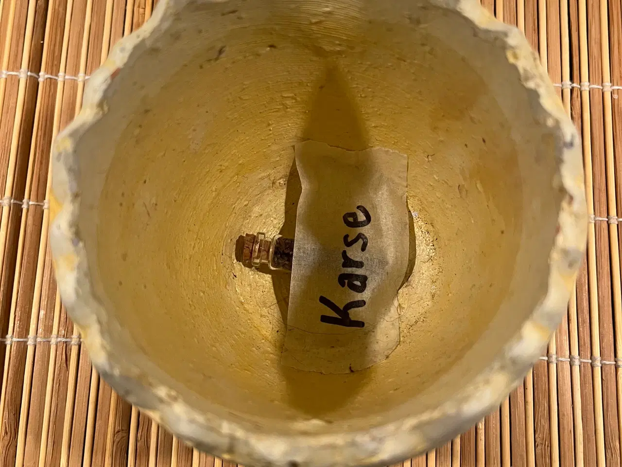 Billede 2 - Keramisk krukke i æggeskalsform