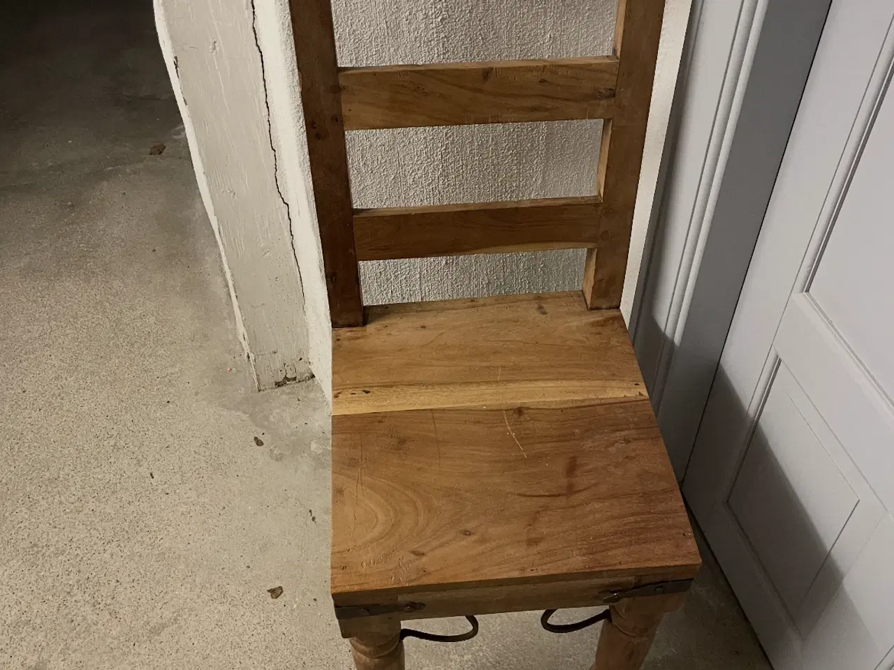 Billede 1 - Stol, træ, massiv træ, spisebordsstole