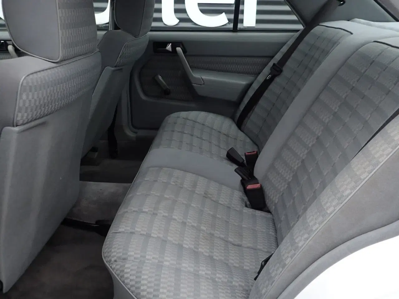 Billede 15 - Mercedes 190 E 2,0 aut.