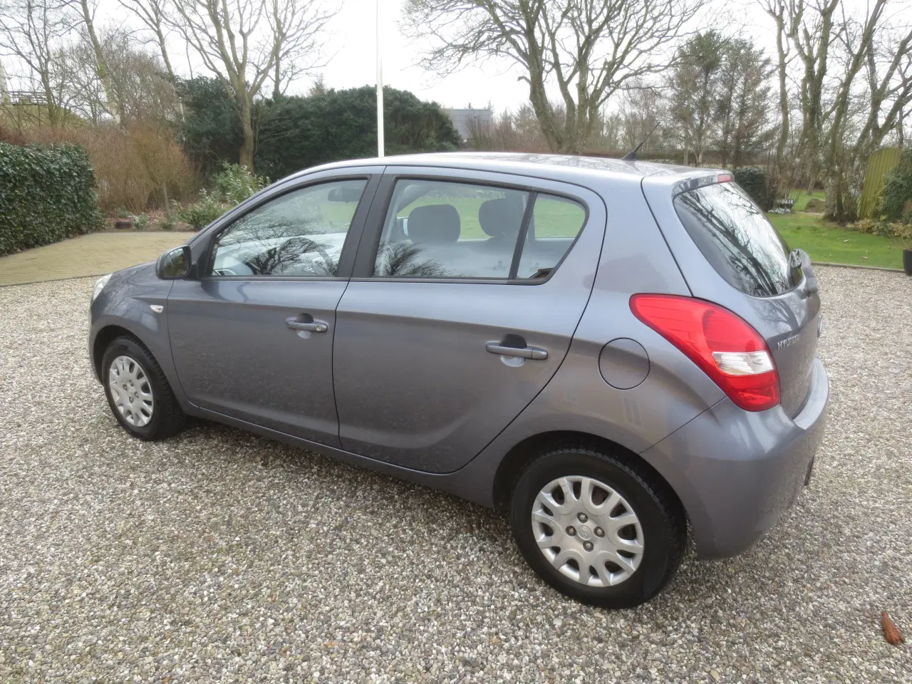 Billede 9 - Pæn Nysynet Hyundai i 20 1.2 i.