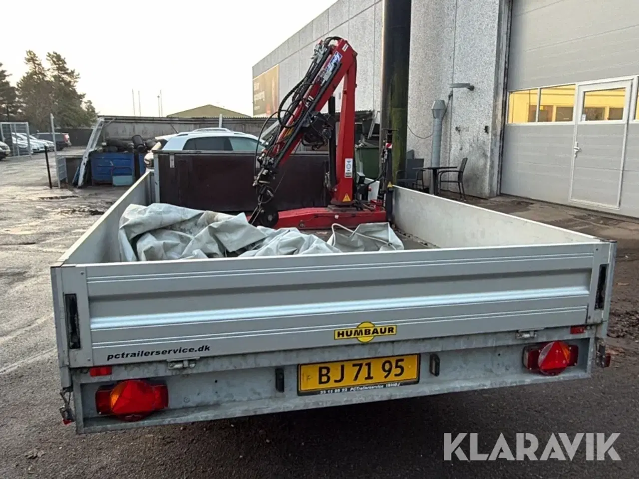 Billede 6 - Humbaur 3.500 kg 3-akslet trailer med HMF 152 kran Humbaur 354121