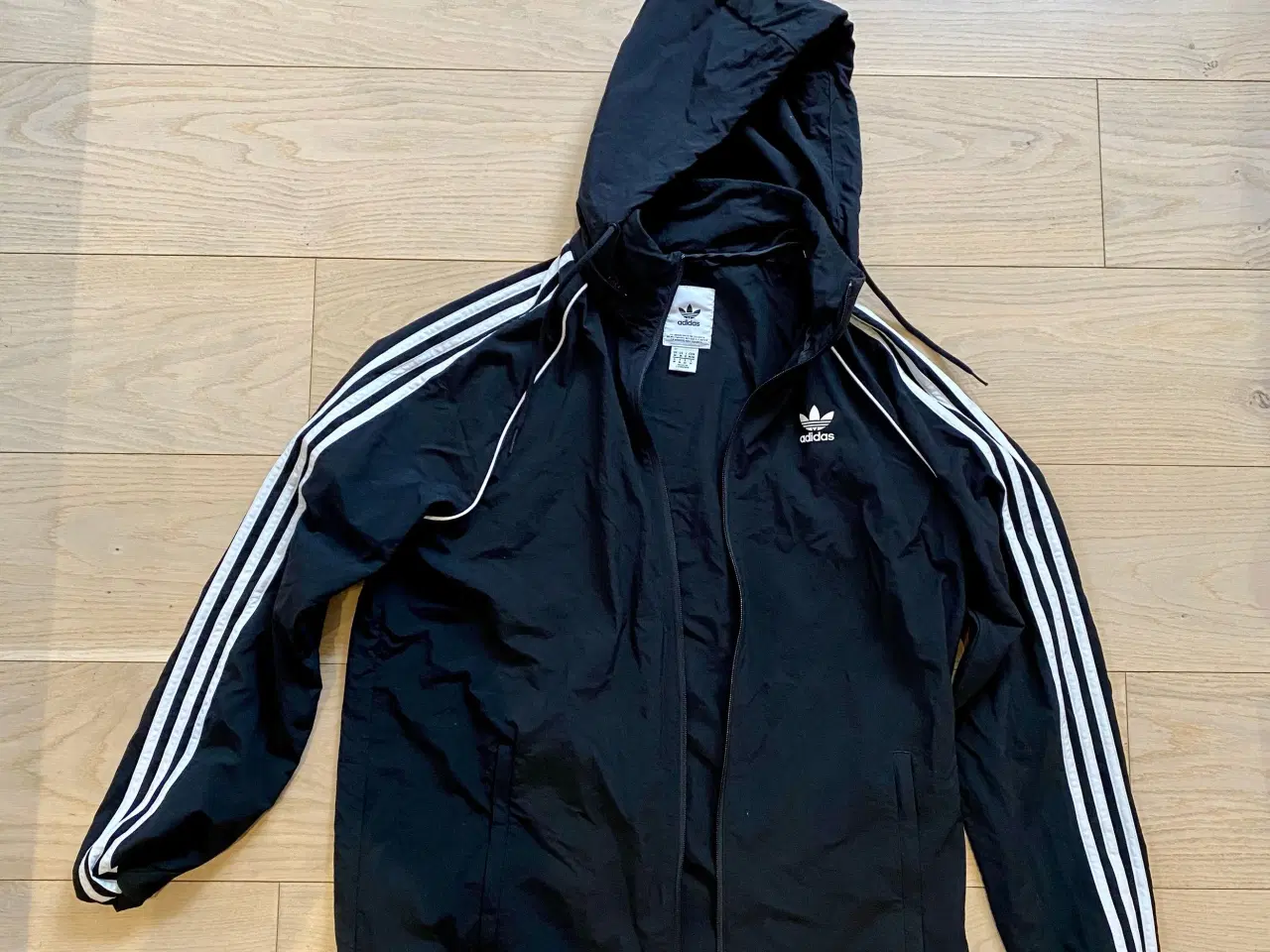 Billede 1 - Forårsjakke/windbreaker, Adidas, Str Medium