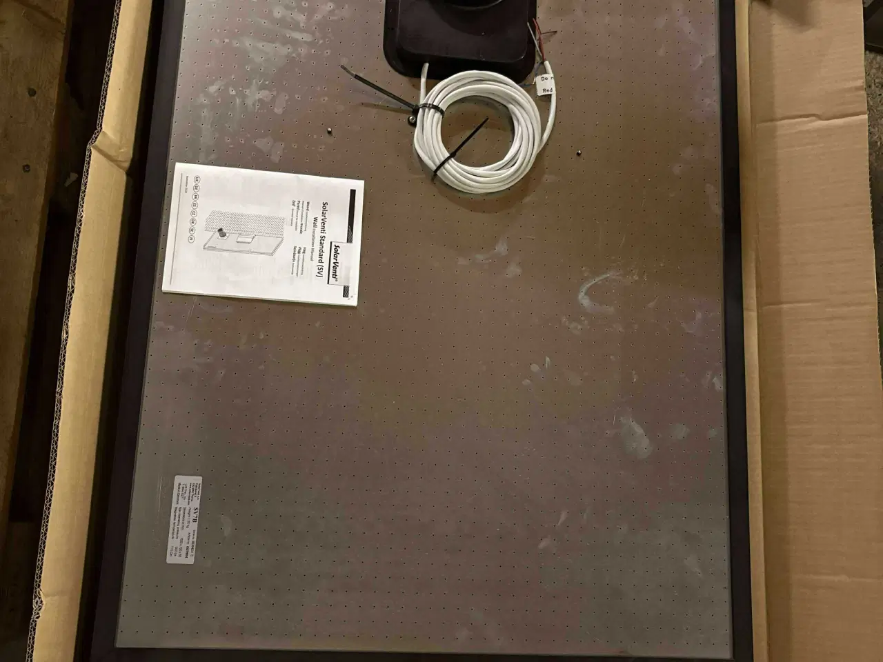 Billede 1 - Solar panel SV7, (Fugtsikring og ventilation)