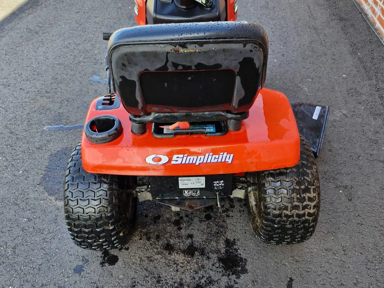 Billede 5 - Simplicity ELT17542 Havetraktor 