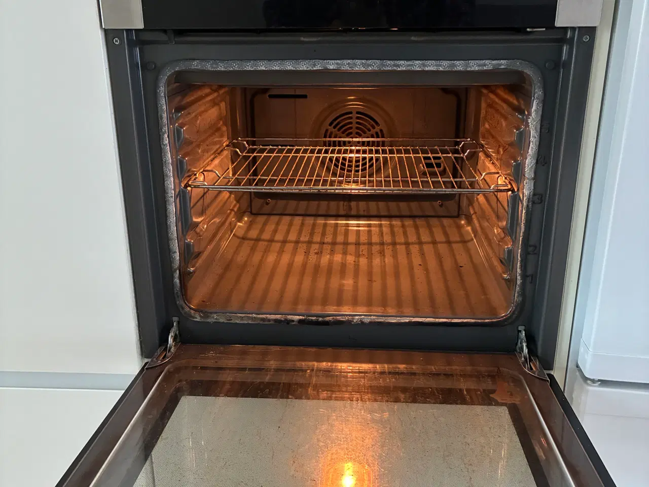 Billede 2 - Siemens indbygningsovn m pyrolyse