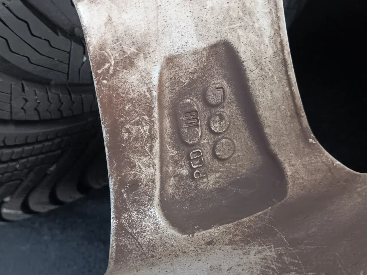 Billede 7 - Vinterdæk på alufælge til Peugeot 5008