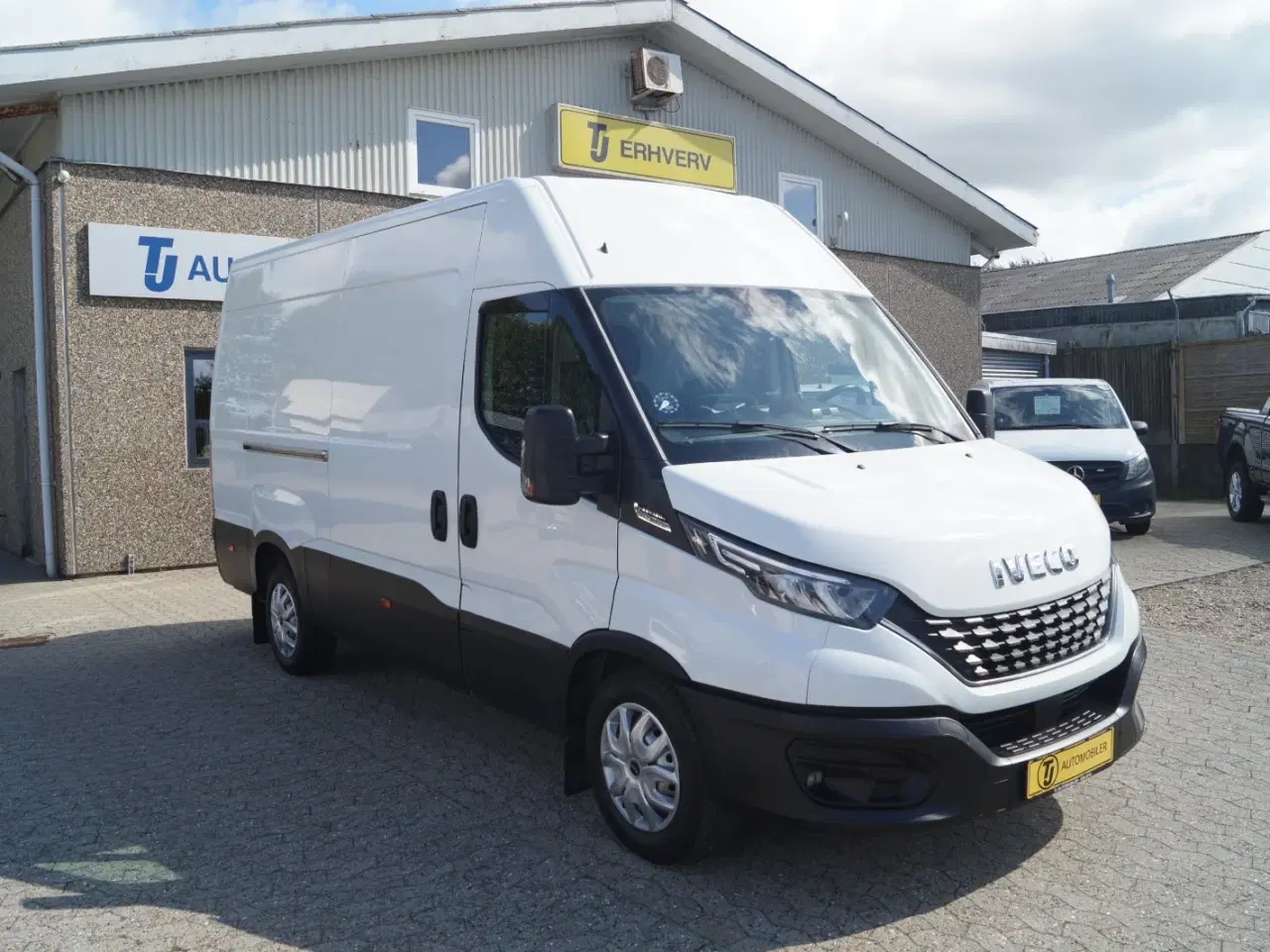 Billede 1 - Iveco Daily 2,3 35S16 12m³ Van AG8