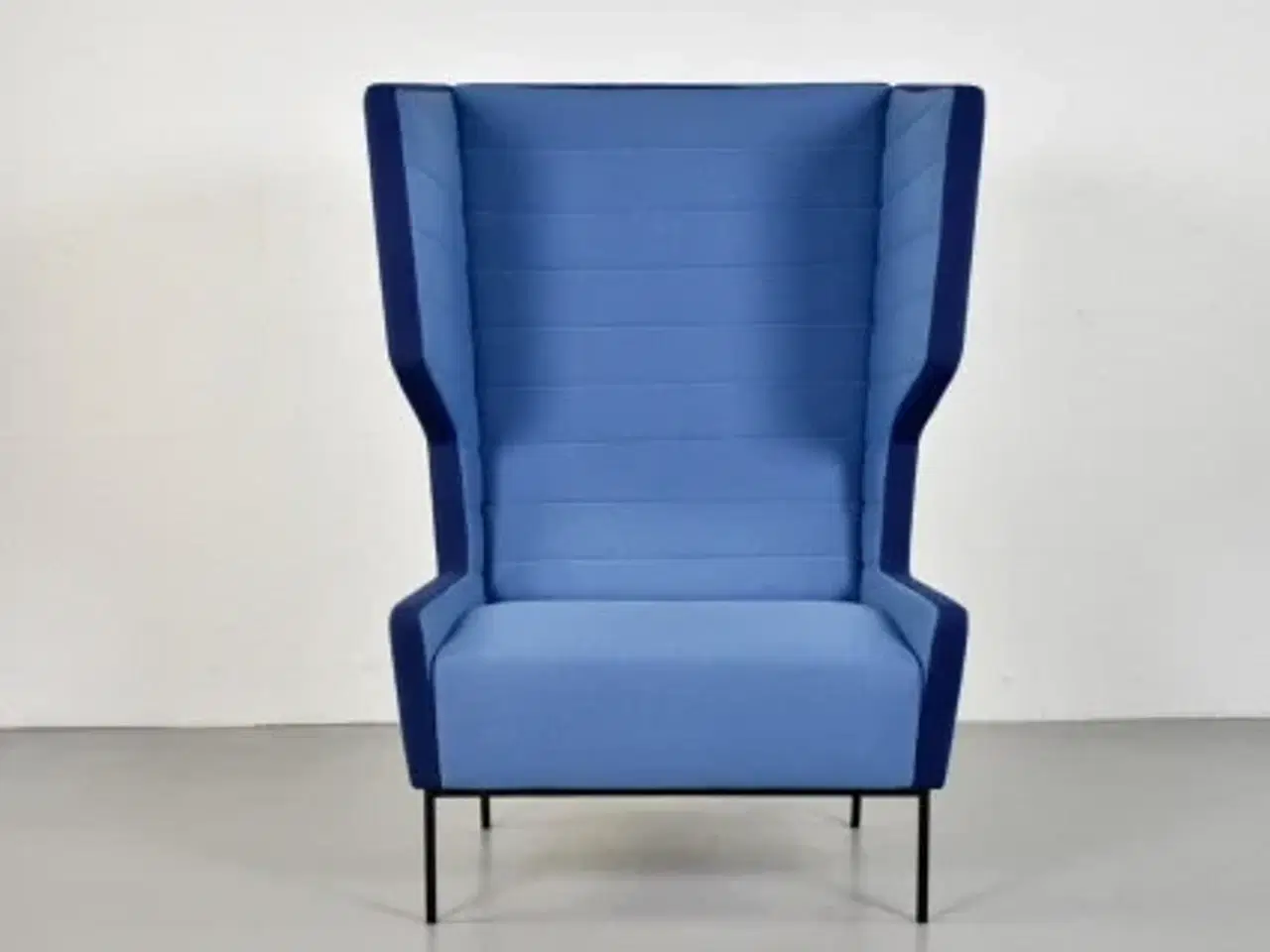 Billede 1 - Borg loungestol med høj ryg, i blå farver