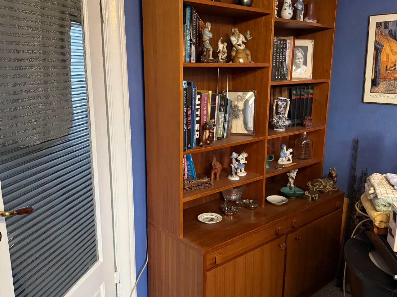 Billede 2 - Klassisk teaktræsreol i skandinavisk stil