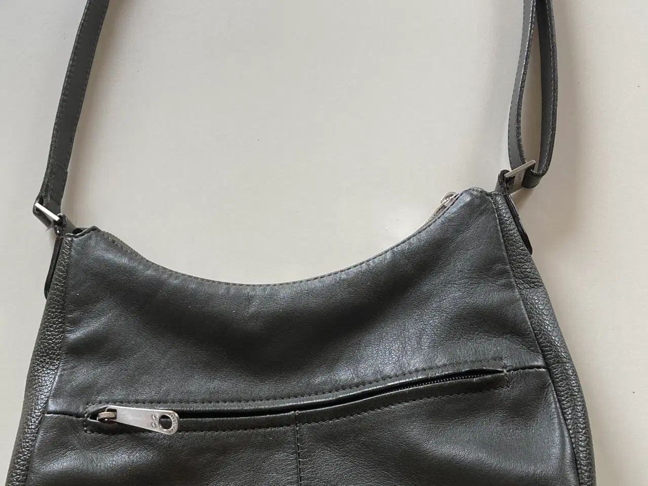 Billede 1 - Olivengrøn skindtaske fra Fratelli