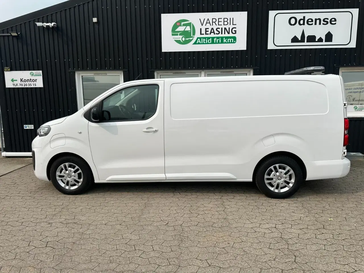 Billede 1 - Peugeot e-Expert 75 L3 Ultimate Van