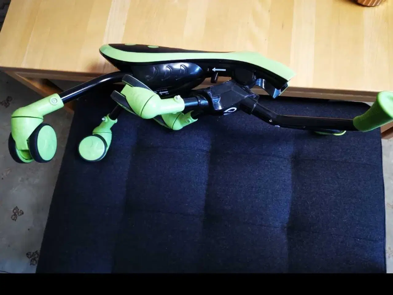 Billede 7 - Scramble Bug Hornet Grøn og Sort