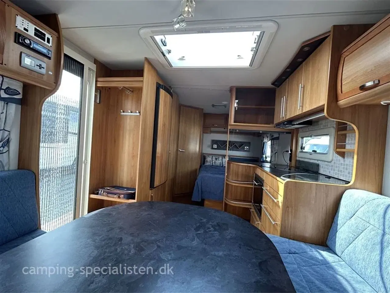 Billede 4 - 2009 - Polar CTH 520   Polar 520 CTH model 2009 kan nu ses Hos Camping-Specialisten.