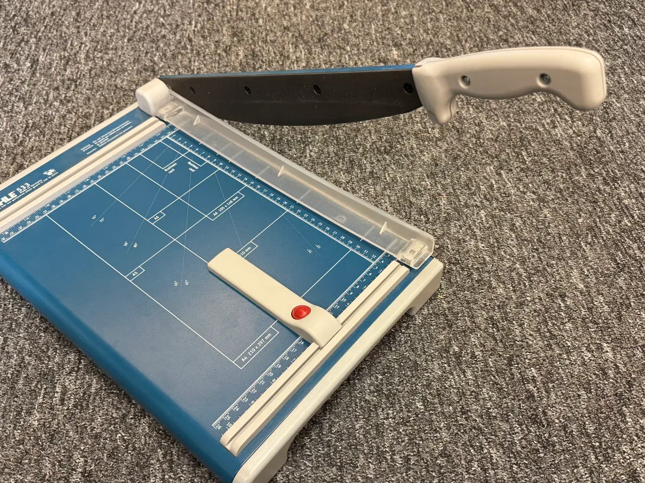 Billede 2 - Dahle 533 Papirskæremaskine