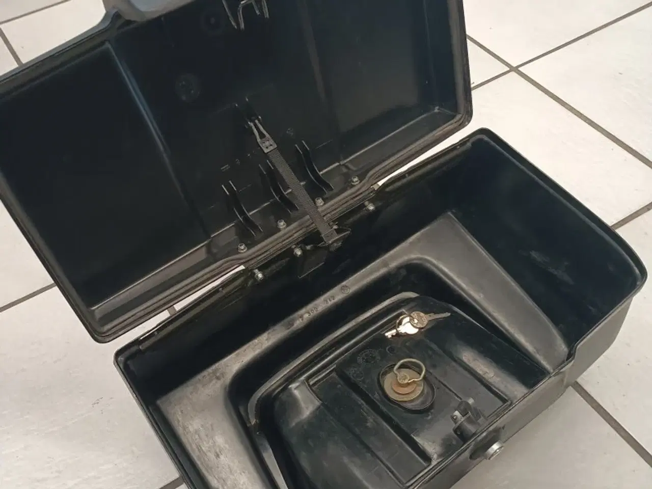 Billede 3 - BMW taskesæt med topboks K75 K100