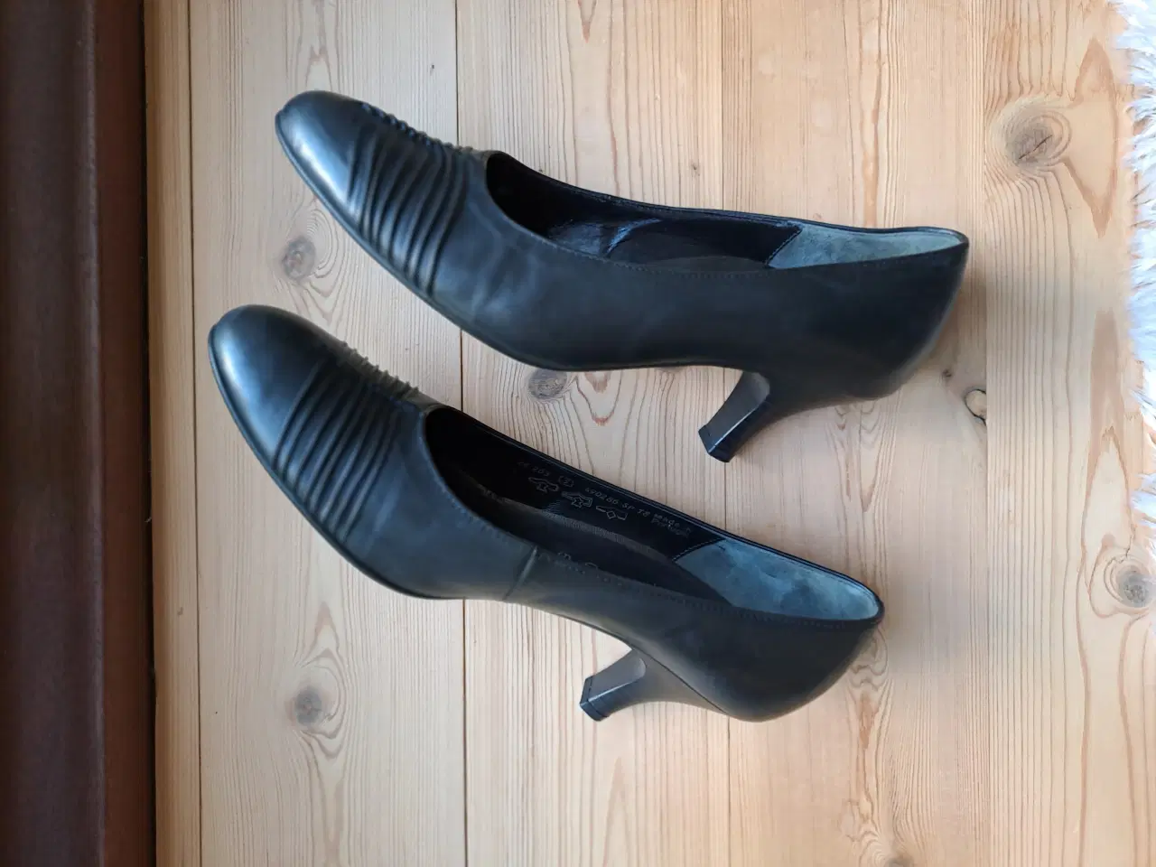 Billede 1 - Gabor  skind pumps