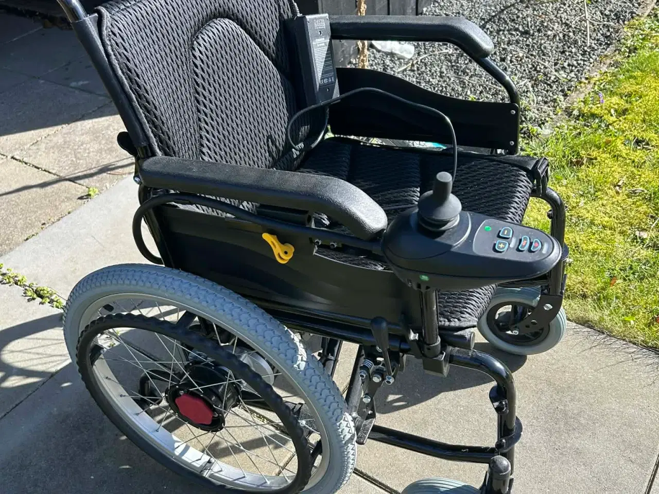 Billede 4 - Foldbar el-kørestol sælges