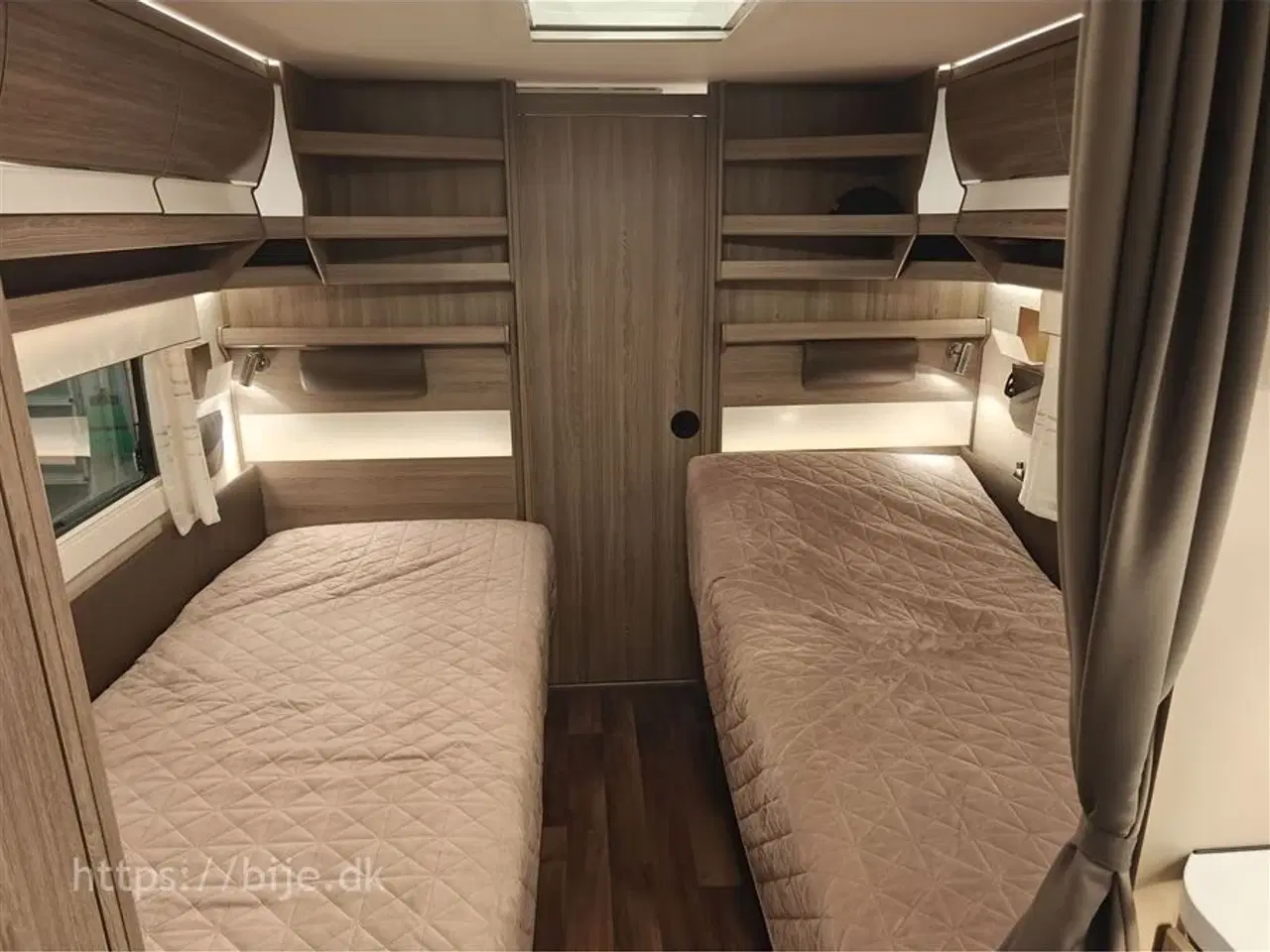 Billede 9 - 2019 - Kabe Imperial 740 E-TDL KS