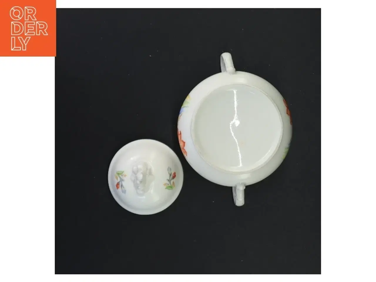 Billede 2 - Porcelæn sukkerskål med låg (str. 13 x 15 cm)