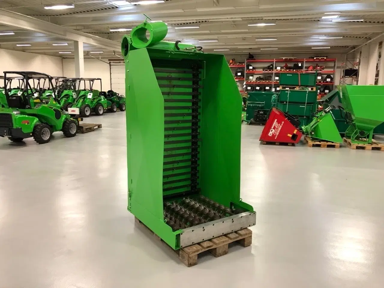 Billede 1 - Avant Halmudlægger