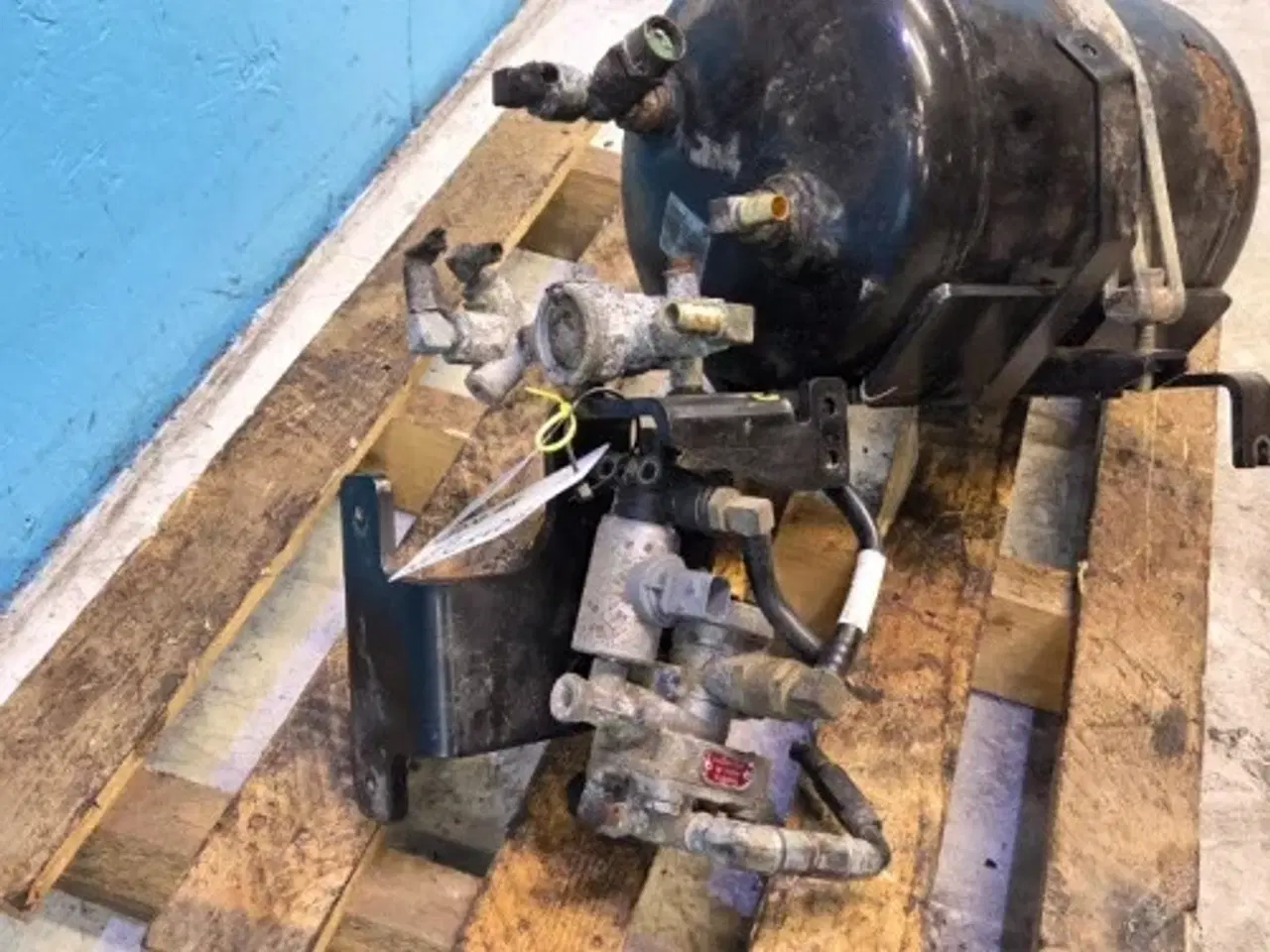 Billede 13 - New Holland T6.160  Luftbeholder  84170918