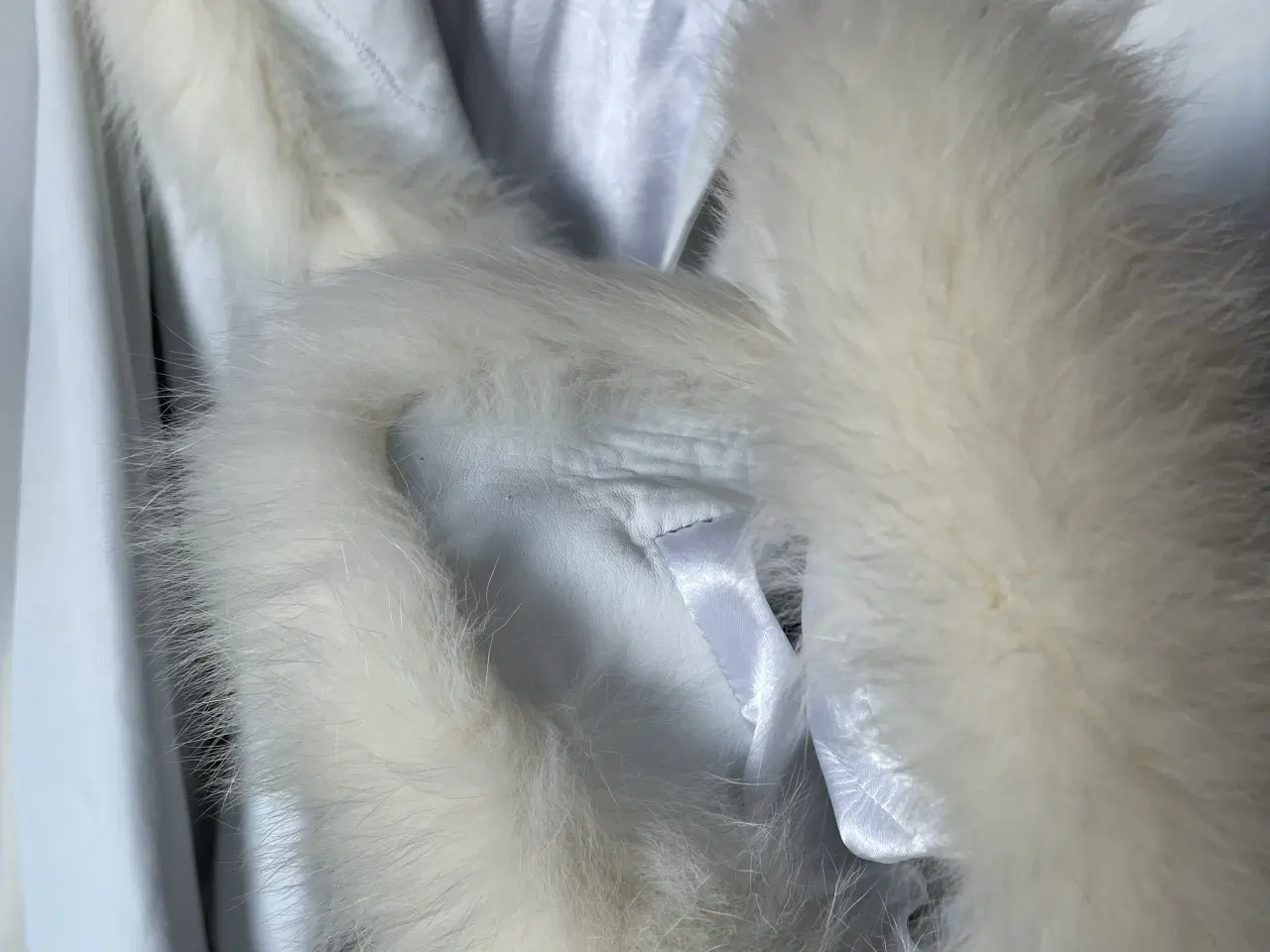 Billede 4 - Hvid læderjakke