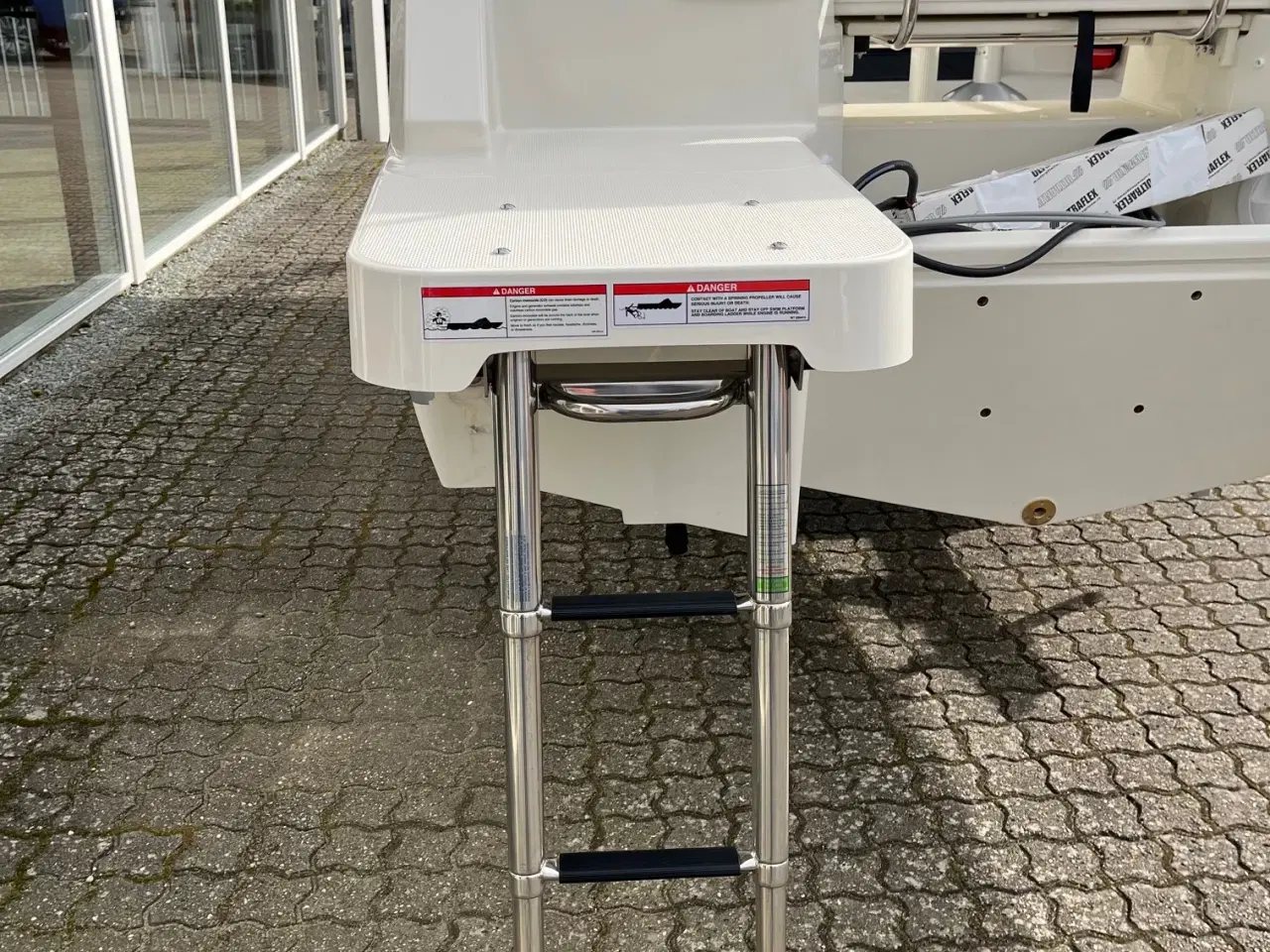 Billede 7 - Quicksilver Activ 555 Cabin med 100 hk Mercury-EFI 4 takt 2,1L - med flot udstyr