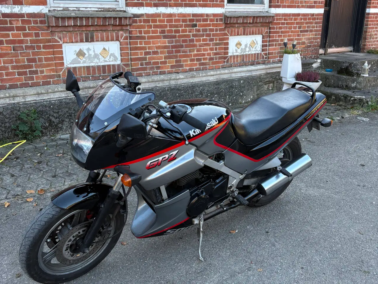Billede 3 - Kawasaki GPZ 500 S – 60 HK – Årgang 1993