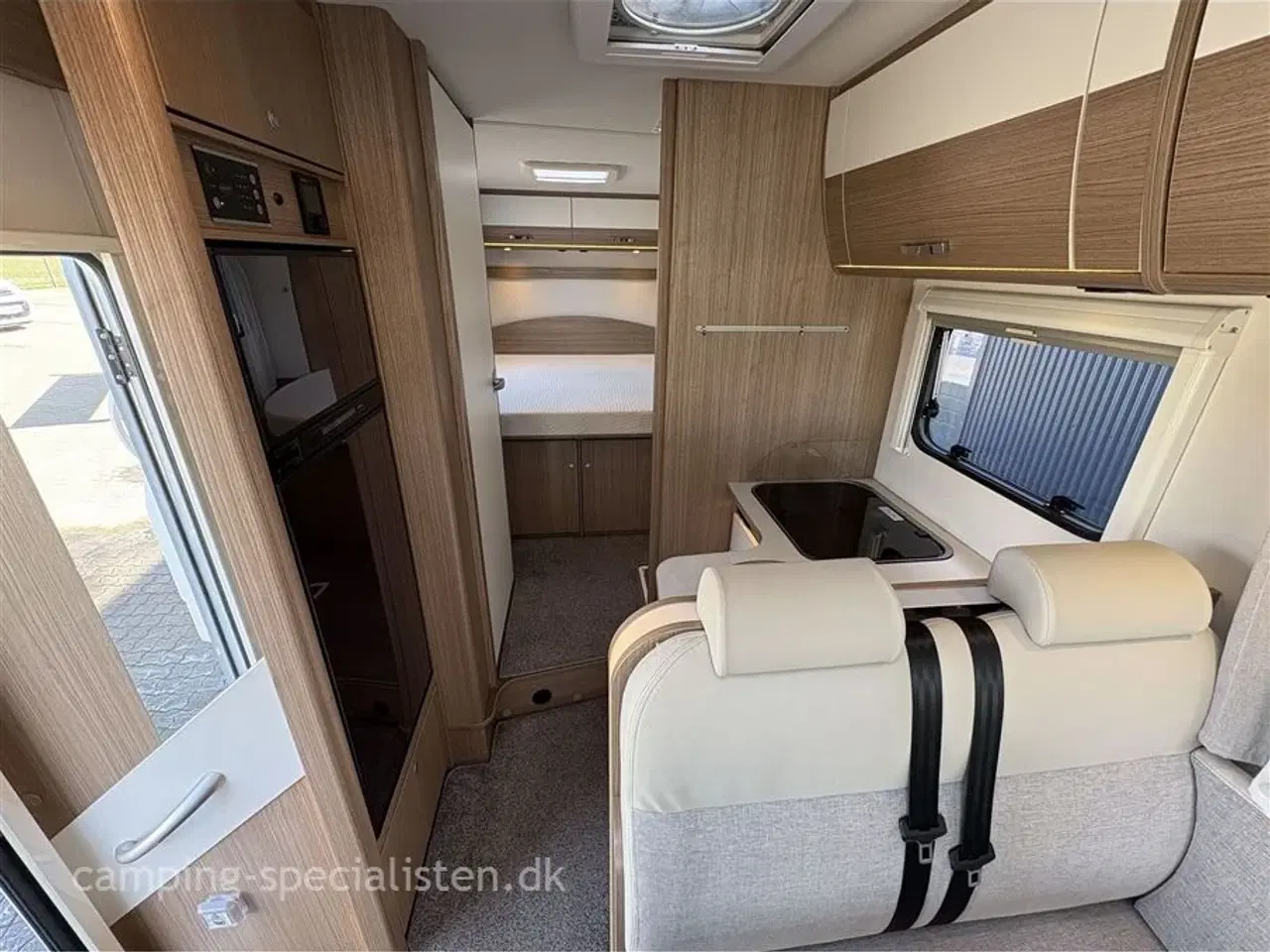 Billede 9 - 2019 - Carado I 449   Carado I 449 2019 - Helintegreret autocamper - Se den nu hos Camping-Specialisten.dk