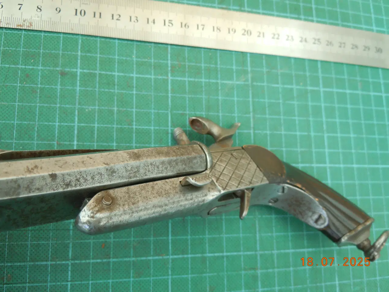 Billede 8 - Perkussionspistol, 1864. Dobbeltløbet med kniv.