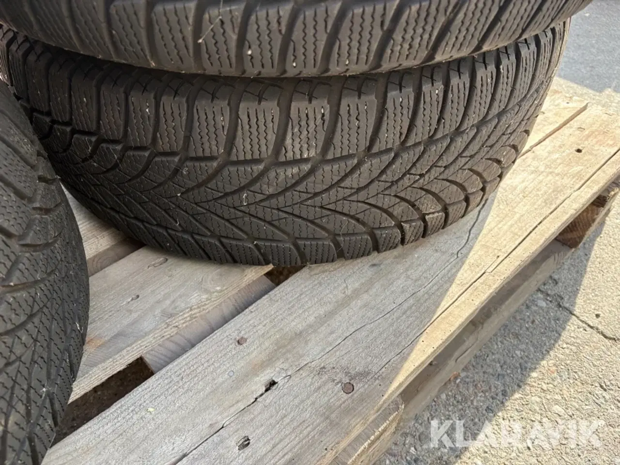 Billede 11 - Dæk med fælg Goodyear Ultragrip Ice2